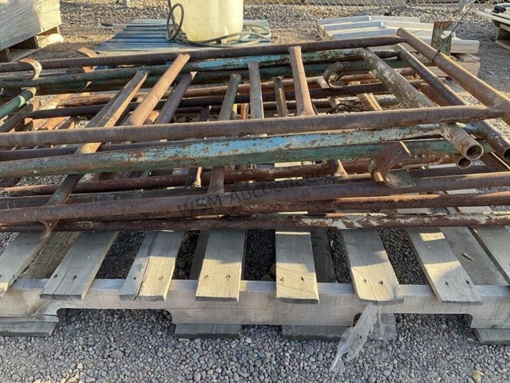pallet-of-scaffolding-image-6