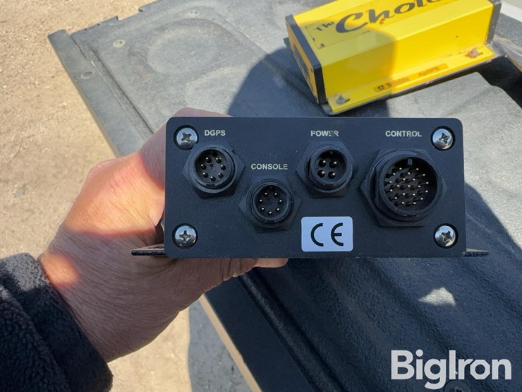 trimble-&-raven-precision-equipment-image-11