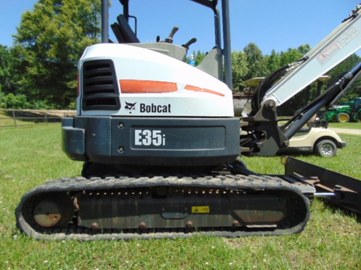 2016-bobcat-e35i-image-3