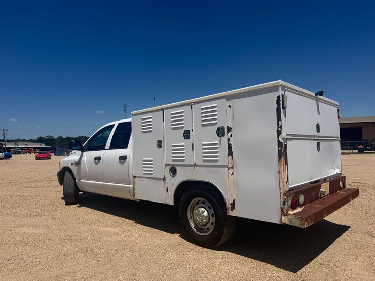 2008-dodge-ram-2500-image-4