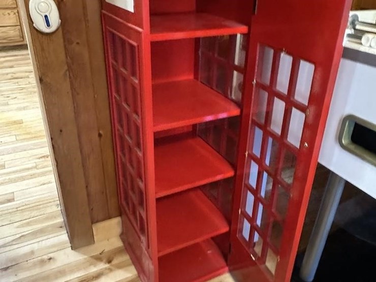 telephone-booth-shelf-image-3