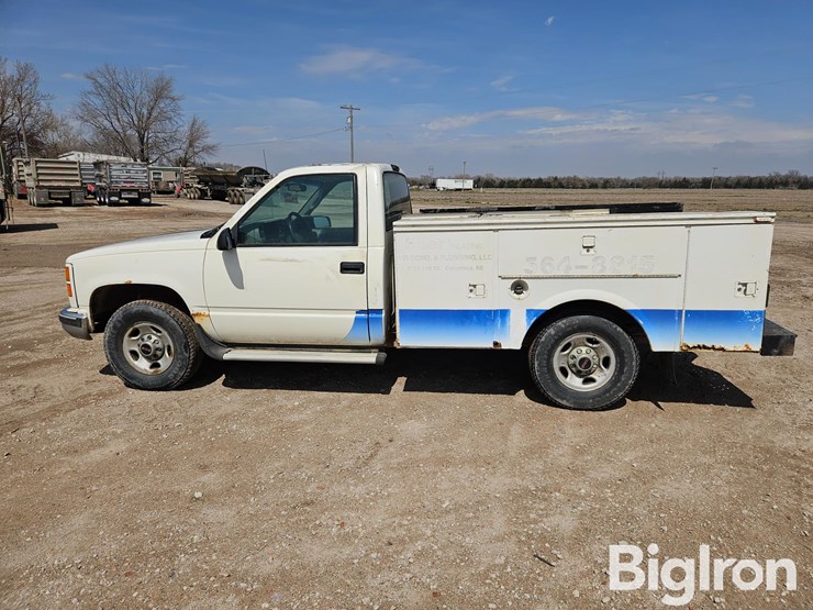 1999-gmc-sierra-2500-image-8