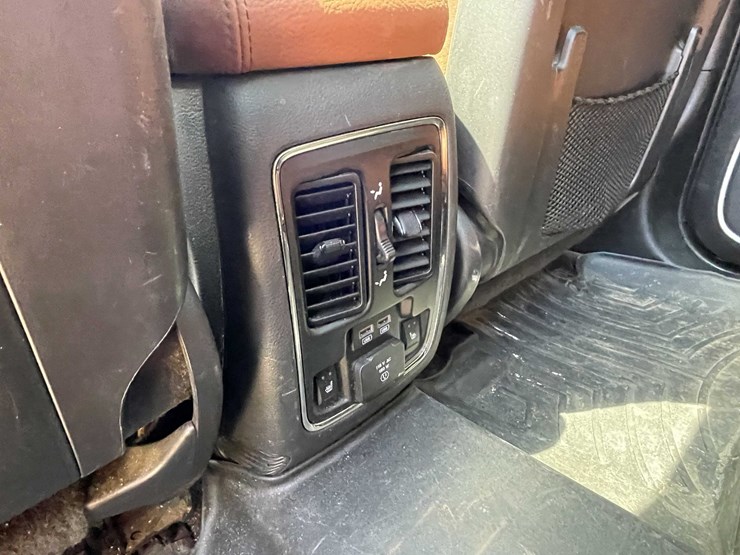 2018-jeep-grand-cherokee-image-48