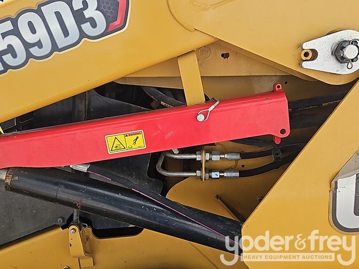 2023-caterpillar-259d3-image-22