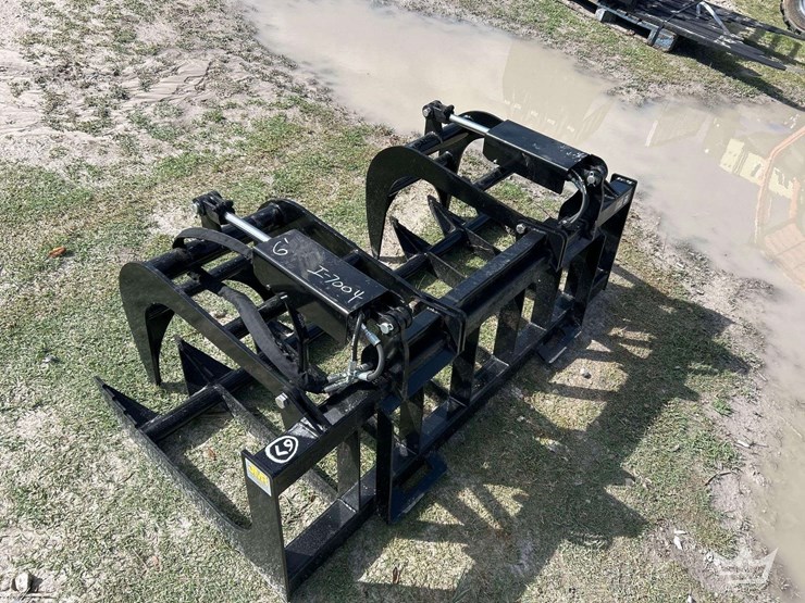 2025-jmr-72in-dual-cylinder-hydraulic-root-grapple-skid-steer-attachment-image-1