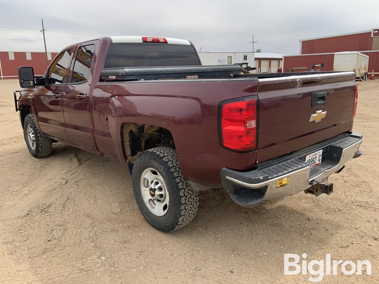 2015-chevrolet-silverado-2500-image-7