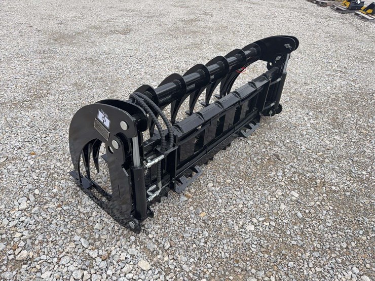 2026-giyi-72"-skid-steer-grapple-image-6