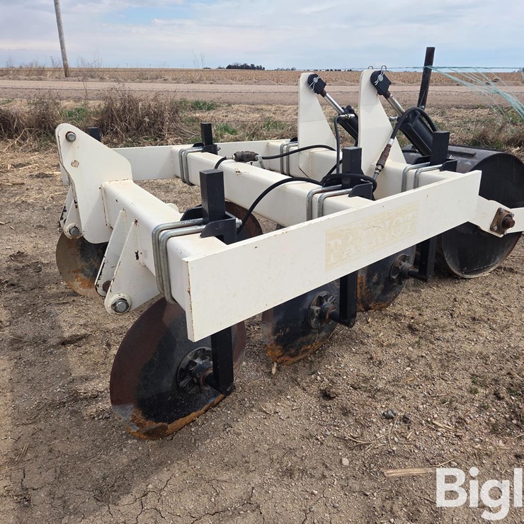 PATRIOT PIVOT TRACK CLOSER