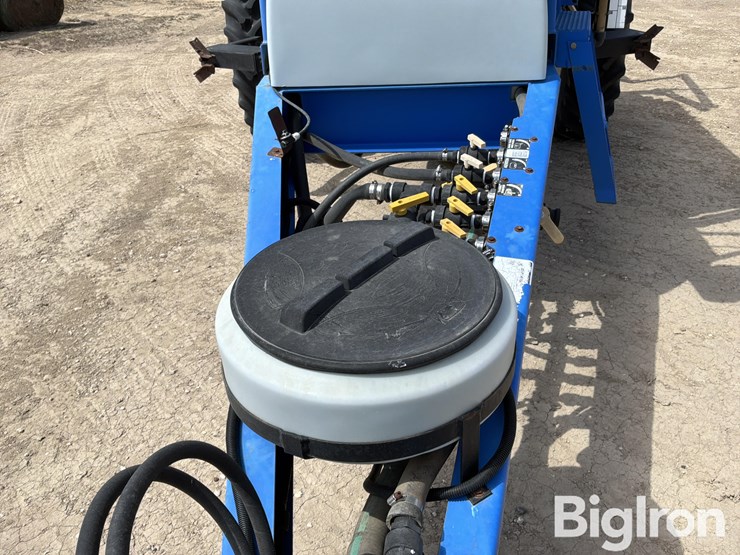 new-holland-s1070-image-13
