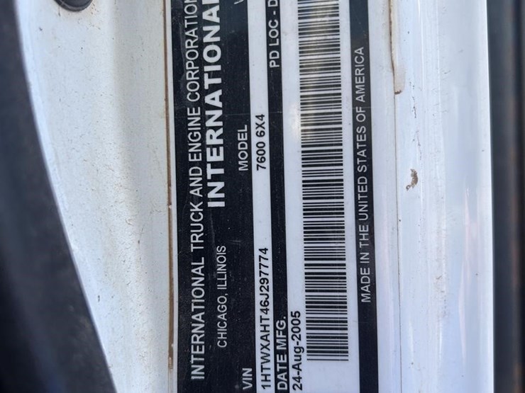 2006-international-workstar-7600-image-51