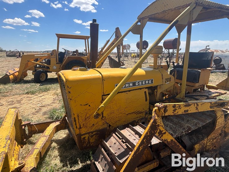 1963-john-deere-2010-image-13