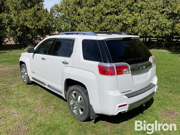 2014-gmc-terrain-denali-image-7