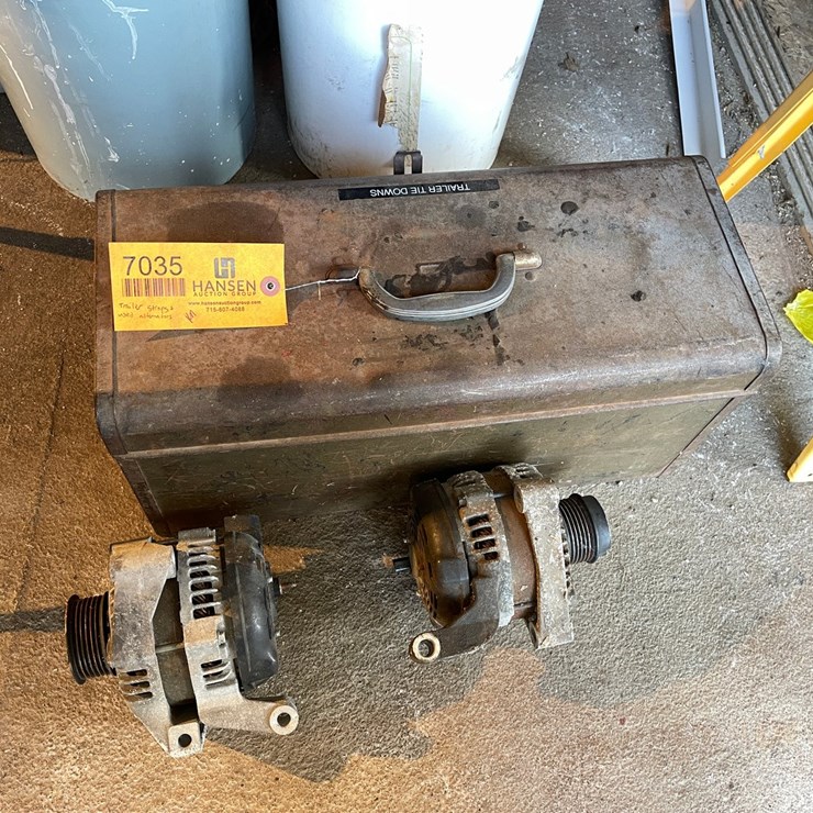 #7035 • Tool Boxes and Straps