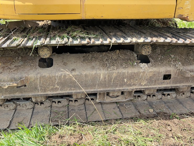 2012-caterpillar-321d-excavator-image-12