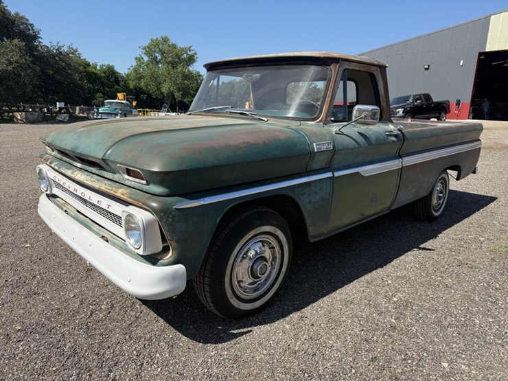 1965-chevrolet-c10-image-1