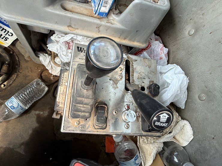 2018-western-star-4700-image-22