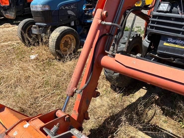 kubota-l4400-image-5