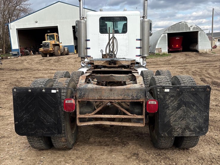 1989-peterbilt-377-image-6