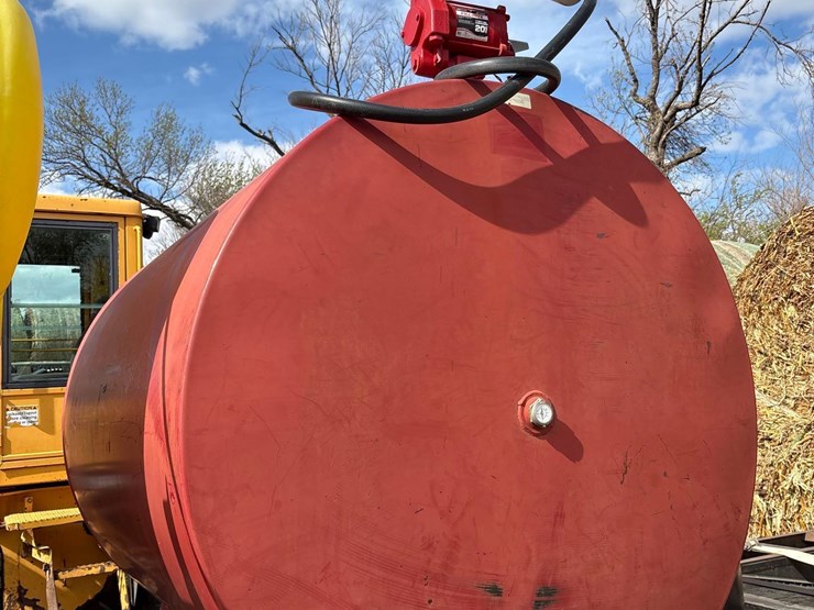 1000-gallon-diesel-fuel-tank-image-1