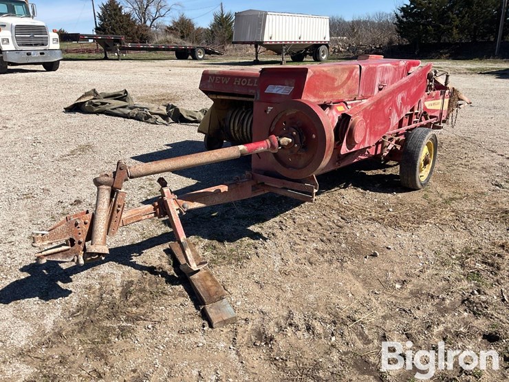 new-holland-275-image-3