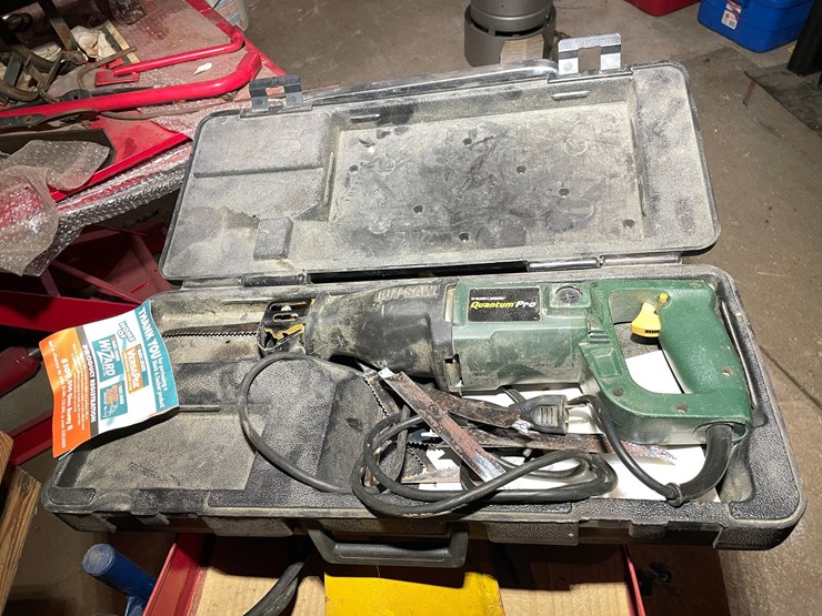 #7047-•-cabinet-with-contents-image-2