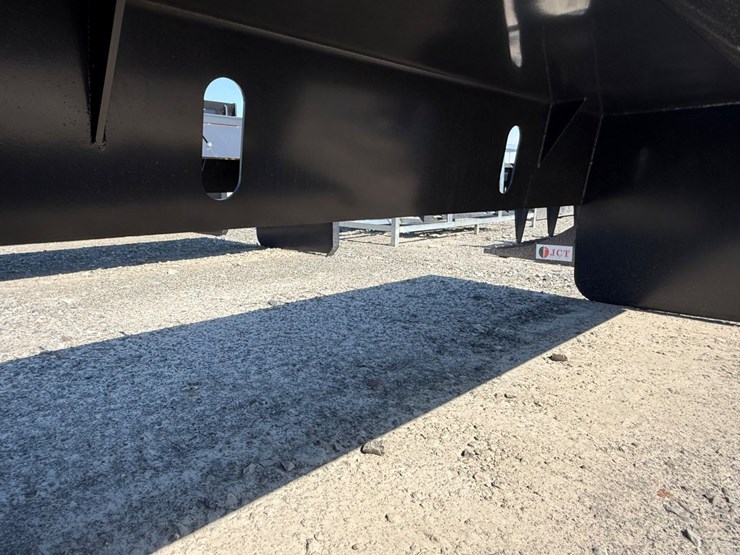 #2031-•-unused-jct-skid-steer-pusher-box-inv#-45693-image-6