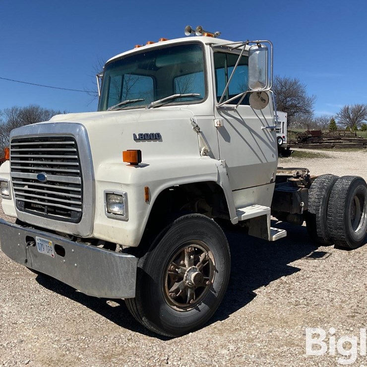 1988 FORD LN8000