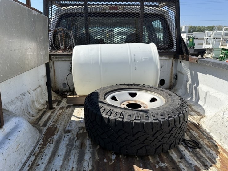 2009-ford-f350-image-21