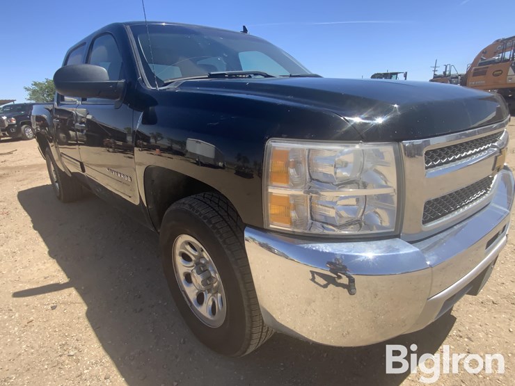 2013-chevrolet-silverado-1500-image-13