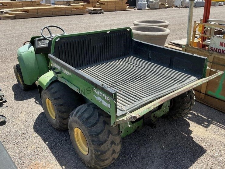 john-deere-gator-image-2