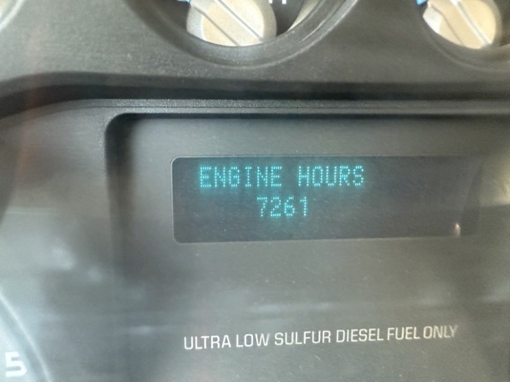 2016-ford-f350-sd-xlt-image-26