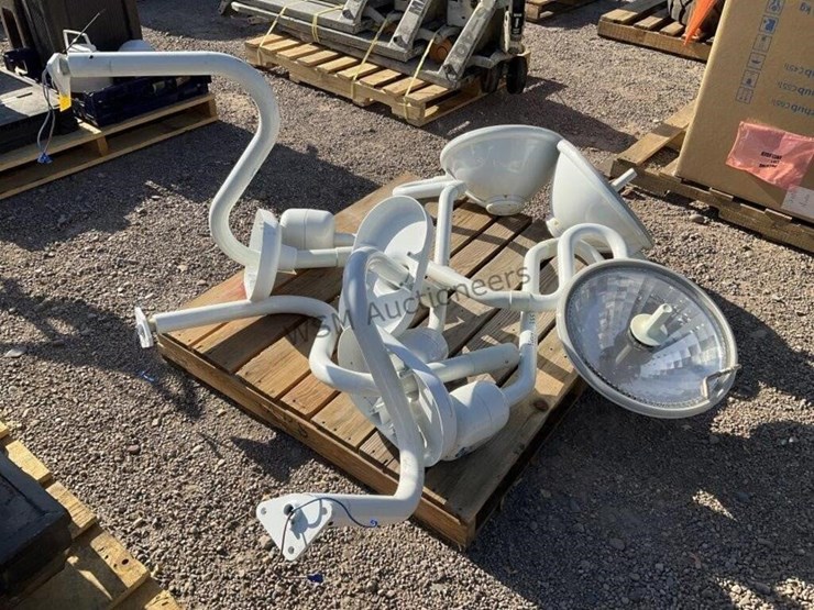 pallet-of-ritter-medical-lights-image-2