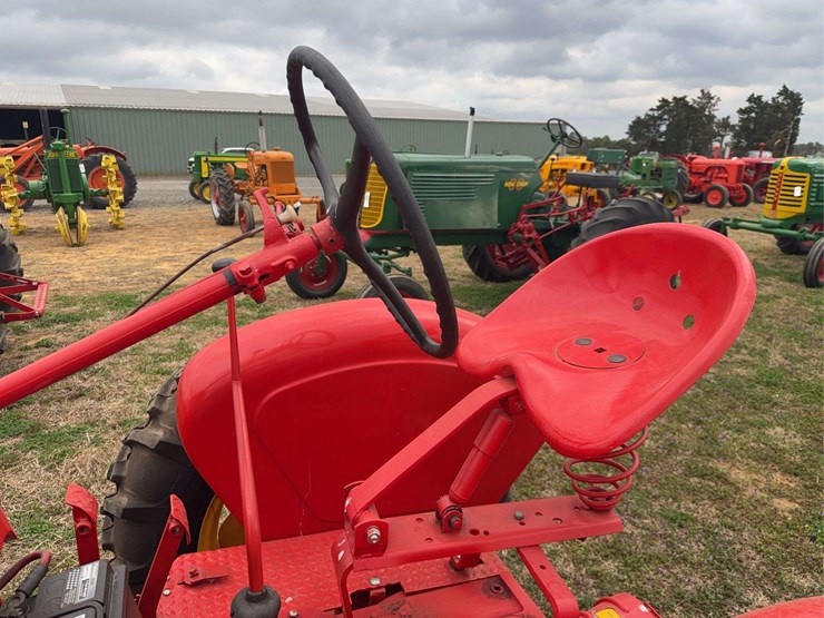 massey-harris-mustang-image-36