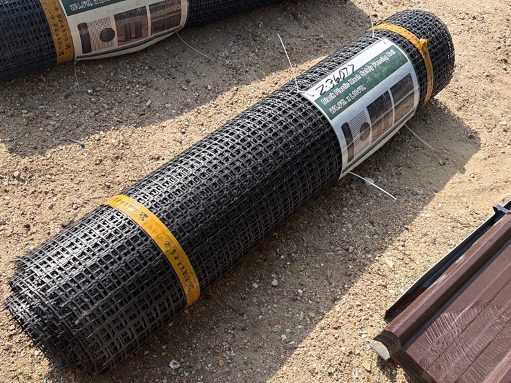 #5196-•-roll-of-plastic-mesh-safety-fencing-image-1