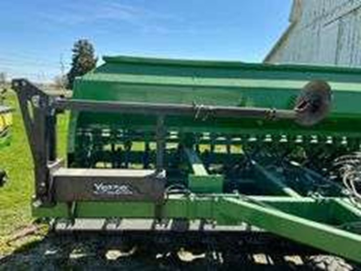 john-deere-1590-image-7