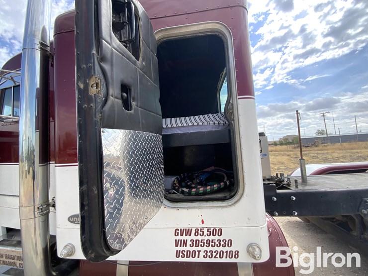 2003-peterbilt-379-image-18