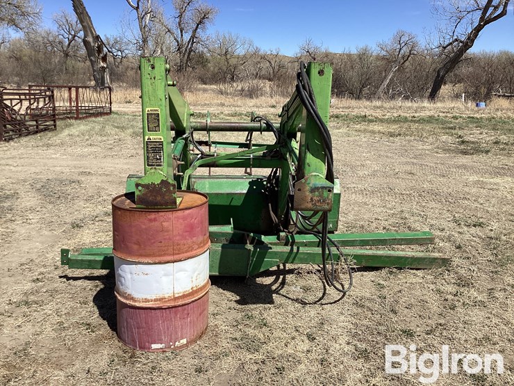 john-deere-148-image-6