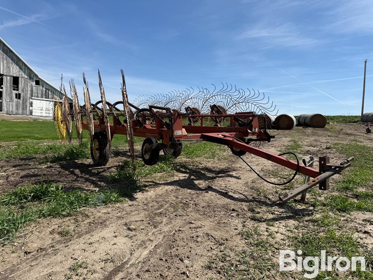 hesston-3981-image-3
