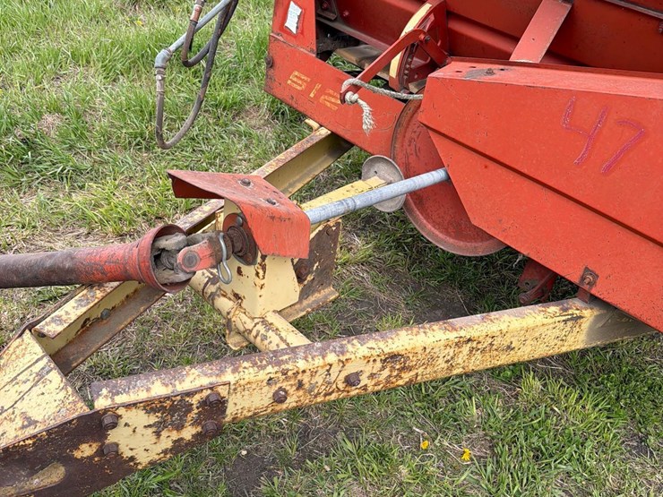 new-holland-512-image-17