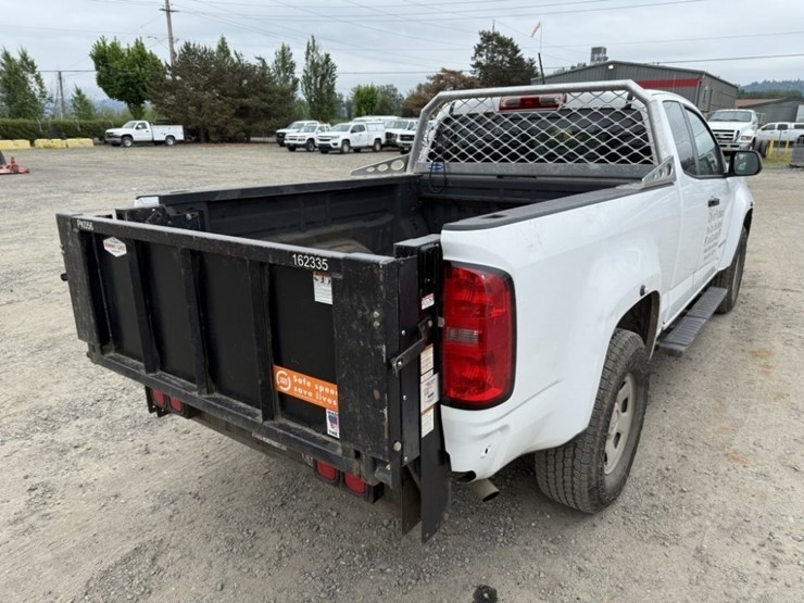 2016-chevrolet-colorado-image-4
