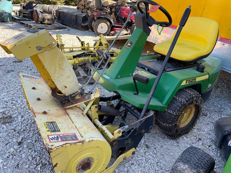 #6940-•-john-deere-snow-blower-and-deck-image-2