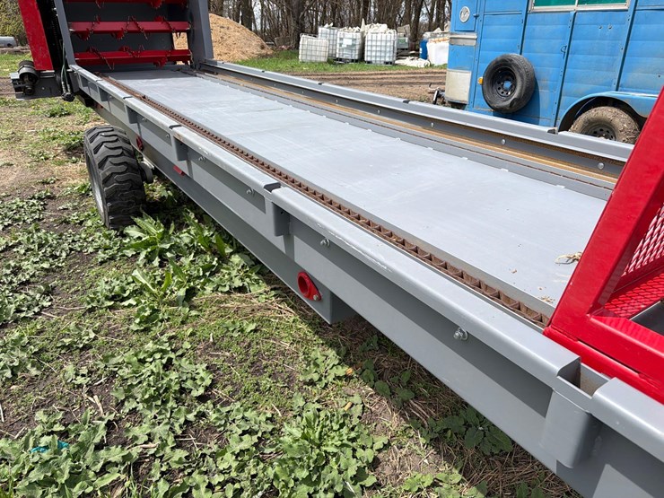 2024-hatfield-eco-lift-hmi-bedding-trailer-image-6