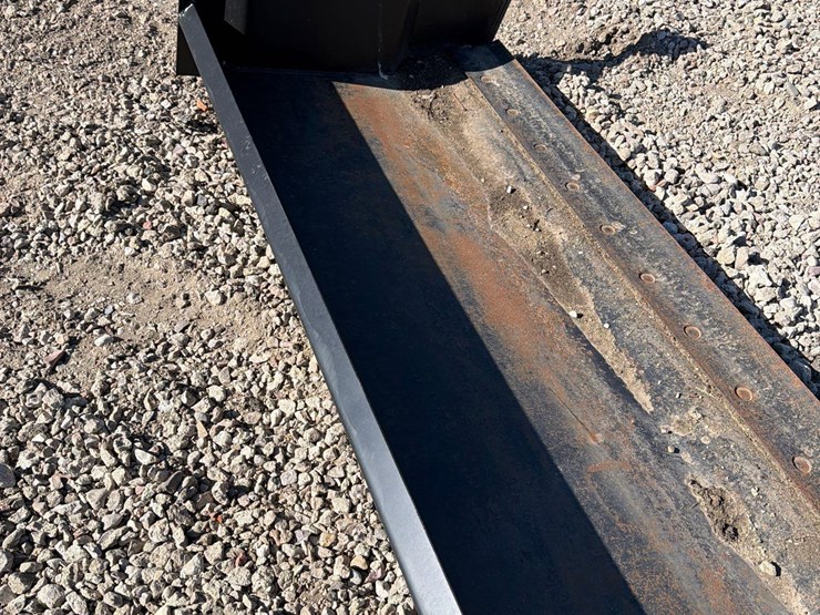 12ft-universal-push-blade-image-3