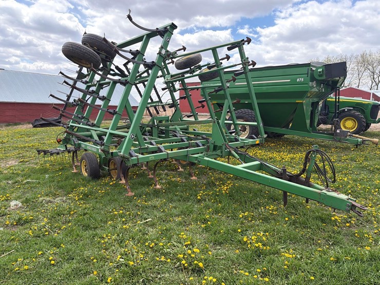 john-deere-980-image-1