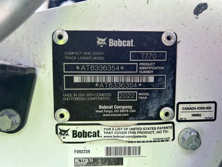 2022-bobcat-t770-image-30
