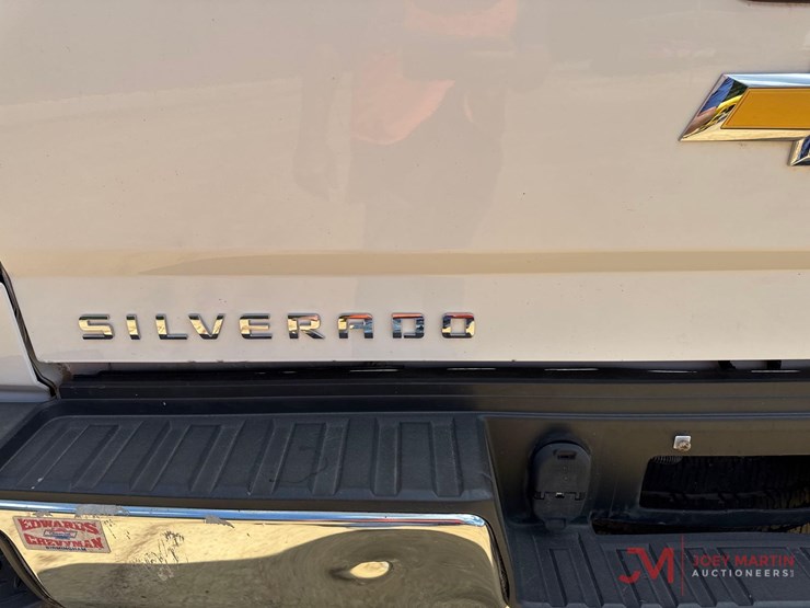 2016-chevrolet-silverado-2500-image-10