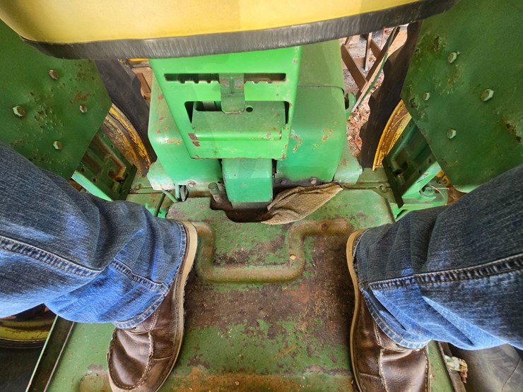 john-deere-4020-image-28