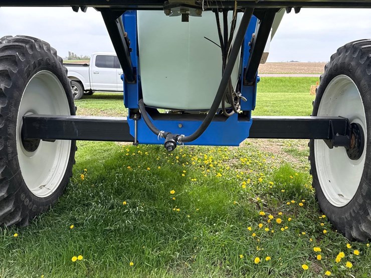 new-holland-s1070-image-17