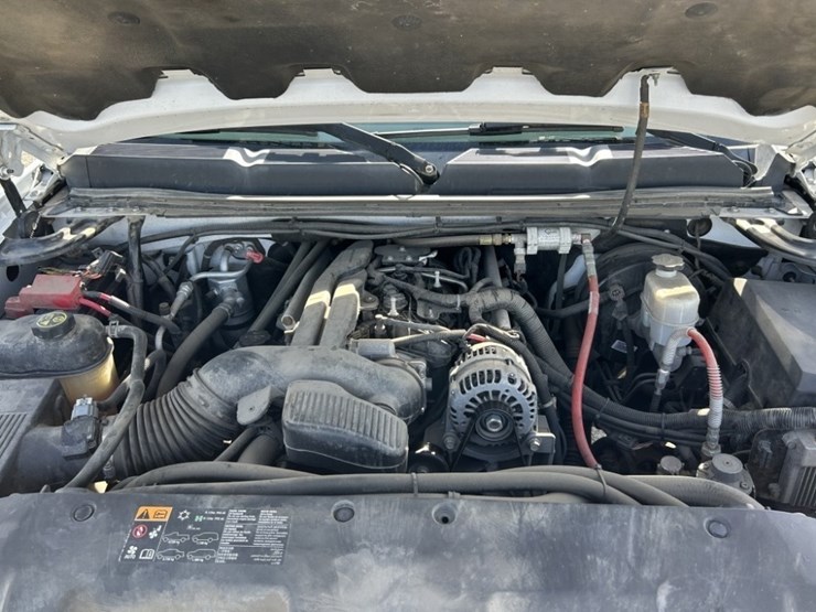 2013-chevrolet-silverado-1500-image-43