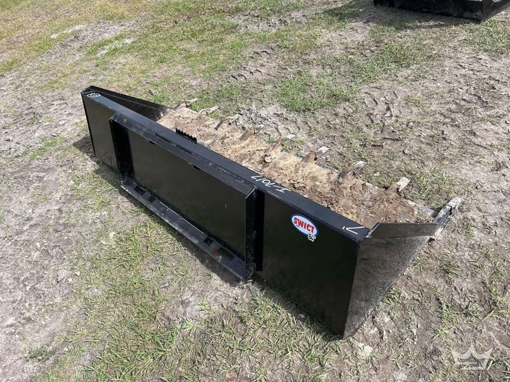 2025-swict-84in-bucket-skid-steer-attachment-image-1